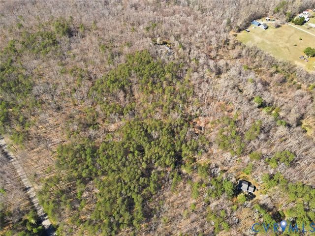 16391 Gun Barrel Rd, Beaverdam, VA 23192