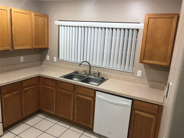 14208 BOCA KEY DRIVE, Orlando, FL 32824