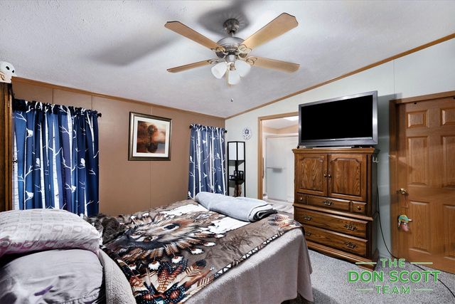 13633 Iris Lane, Cedar Springs, MI 49319