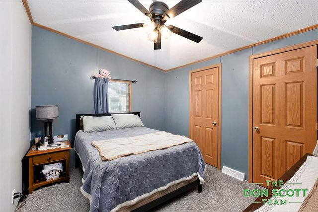 13633 Iris Lane, Cedar Springs, MI 49319