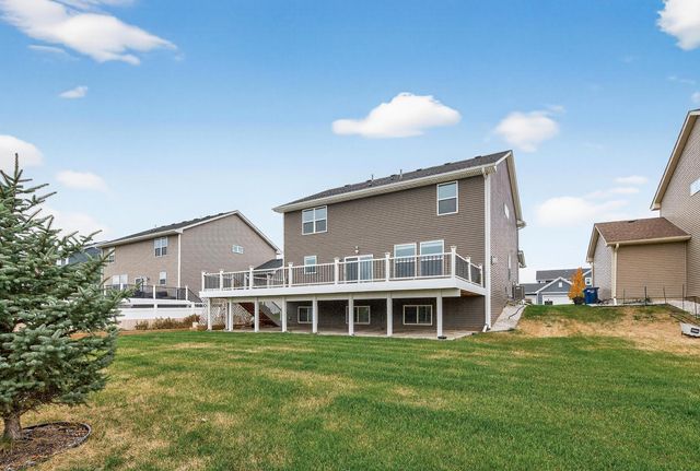 7450 Ridge Creek Trail, Shakopee, MN 55379