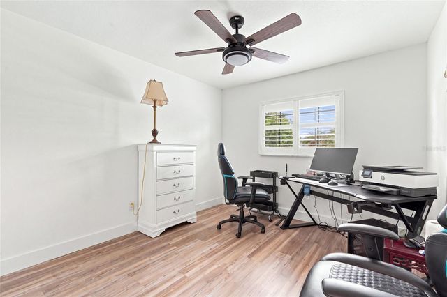 4902 W SAN RAFAEL STREET, Tampa, FL 33629