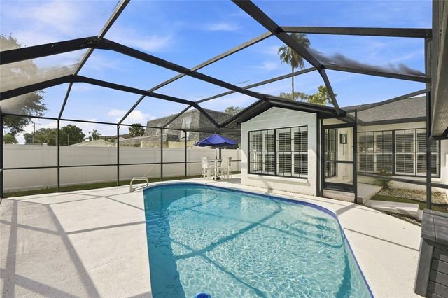 4902 W SAN RAFAEL STREET, Tampa, FL 33629