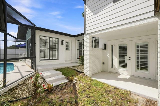 4902 W SAN RAFAEL STREET, Tampa, FL 33629