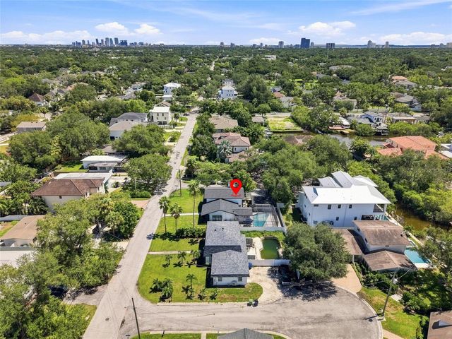 4902 W SAN RAFAEL STREET, Tampa, FL 33629