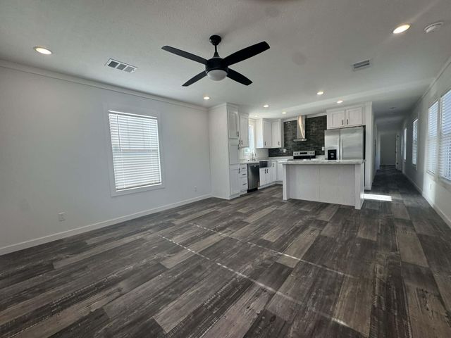 141 Donatello Road, Defuniak Springs, FL 32433