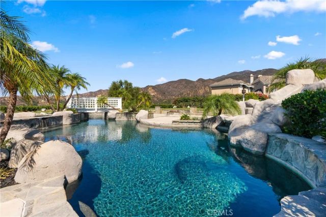 3 Windy Ridge, Trabuco Canyon, CA 92679