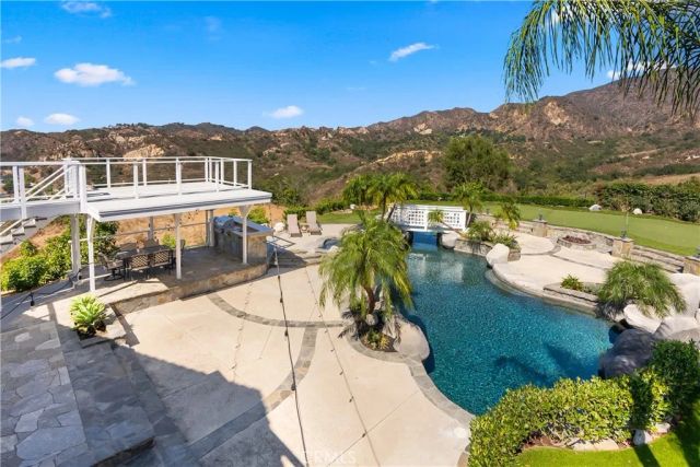 3 Windy Ridge, Trabuco Canyon, CA 92679