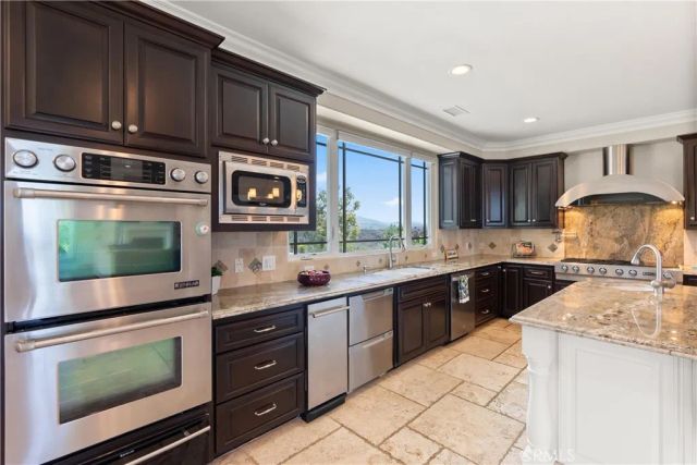 3 Windy Ridge, Trabuco Canyon, CA 92679