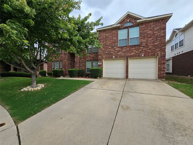 305 Cold Mountain Trail, Fort Worth, TX 76131