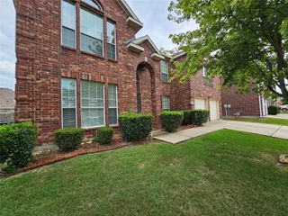 305 Cold Mountain Trail, Fort Worth, TX 76131