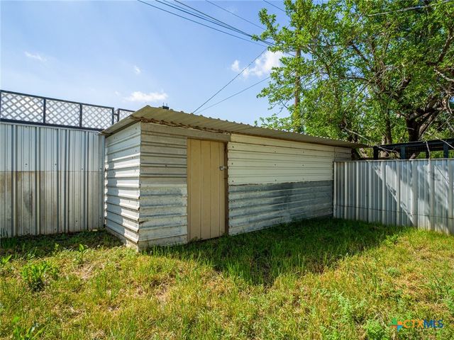 103 Chism Street, Burnet, TX 78611