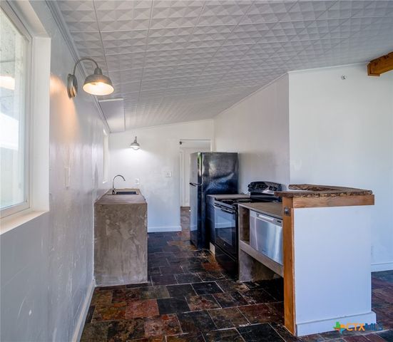 103 Chism Street, Burnet, TX 78611