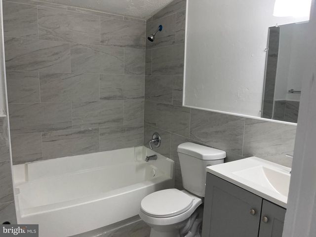 725 E PINE ST, Millville, NJ 08332