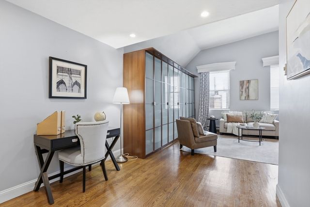 3 Appleton St 504, Boston, MA 02116