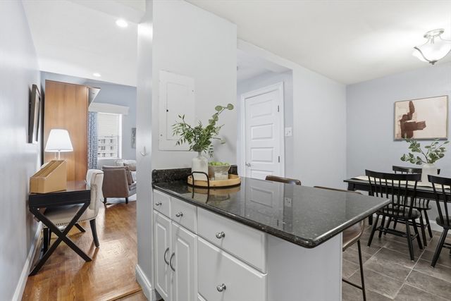 3 Appleton St 504, Boston, MA 02116
