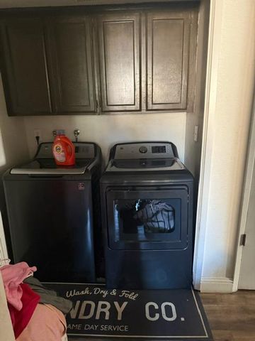 1930 E Niles Avenue, Fresno, CA 93720