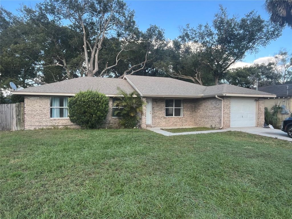 138 DEBARY DRIVE, Debary, FL 32713