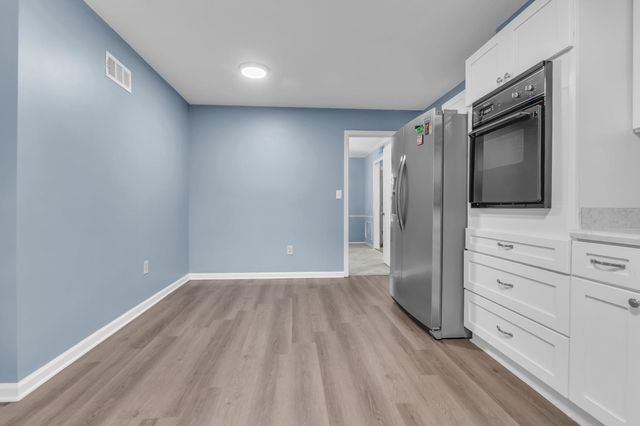 7118 MCVAY RD, Germantown, TN 38138