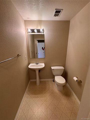 5379 S Picadilly Court, Aurora, CO 80015