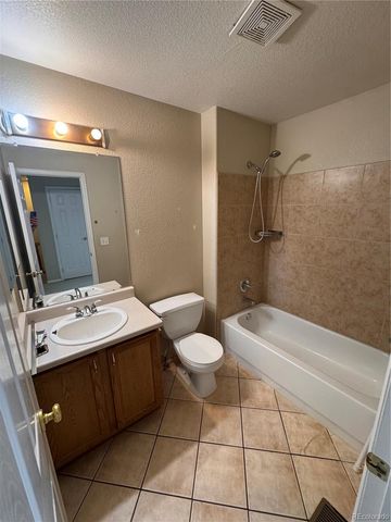 5379 S Picadilly Court, Aurora, CO 80015
