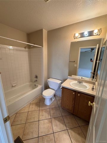 5379 S Picadilly Court, Aurora, CO 80015