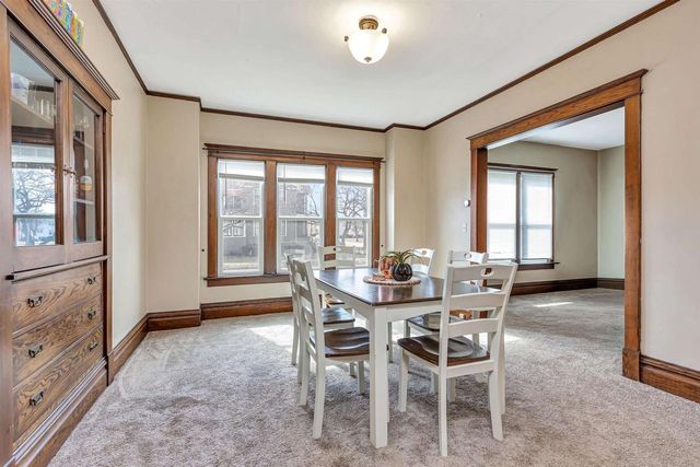 704 WISCONSIN STREET, Oshkosh, WI 54901