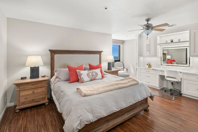 700 Front St 1303, San Diego, CA 92101