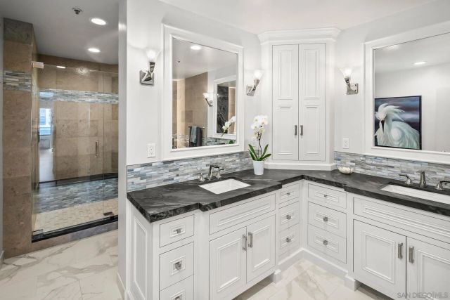 700 Front St 1303, San Diego, CA 92101