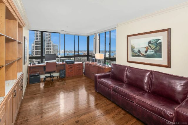 700 Front St 1303, San Diego, CA 92101