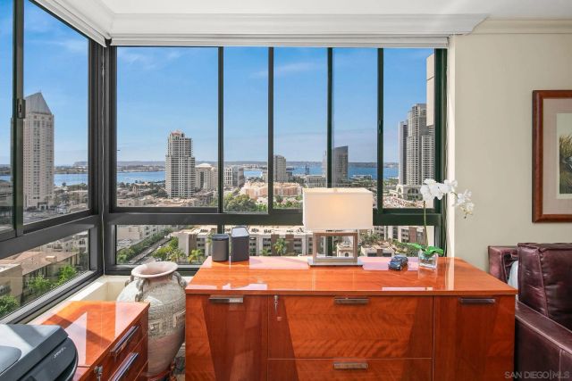 700 Front St 1303, San Diego, CA 92101