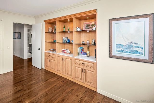 700 Front St 1303, San Diego, CA 92101