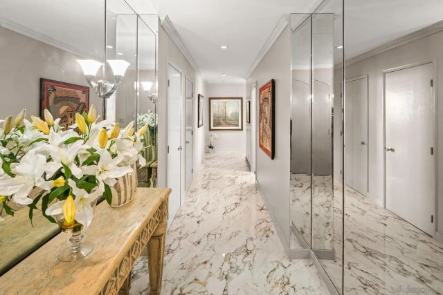 700 Front St 1303, San Diego, CA 92101