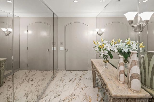 700 Front St 1303, San Diego, CA 92101