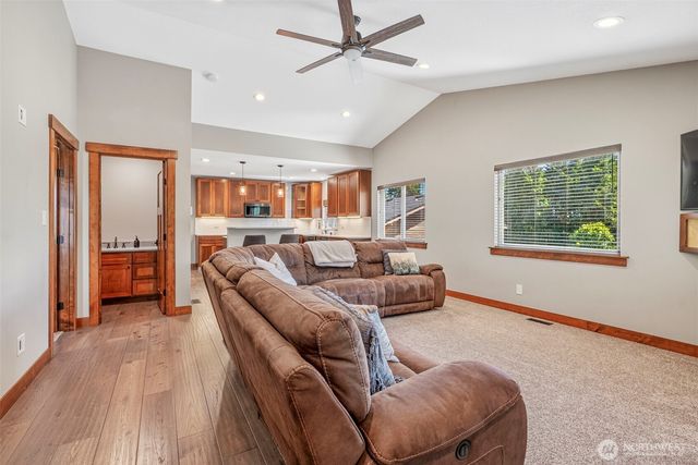 4236 Pleasant Hill Road, Kelso, WA 98626