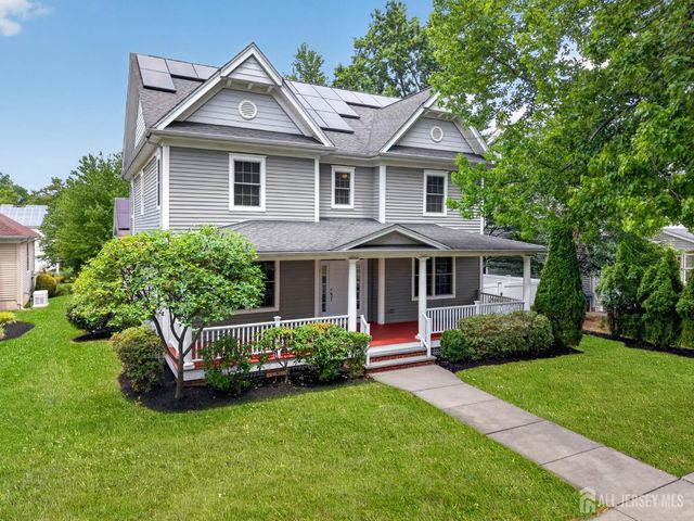 23 Hickory Street, Metuchen, NJ 08840