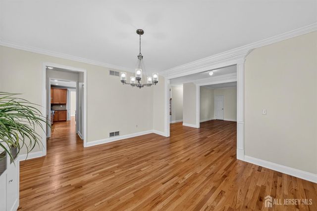 23 Hickory Street, Metuchen, NJ 08840