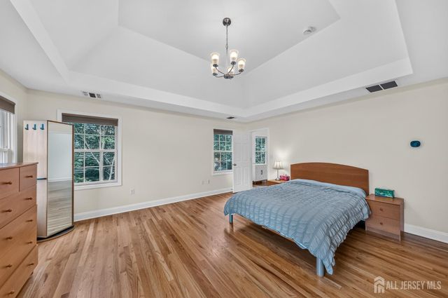 23 Hickory Street, Metuchen, NJ 08840
