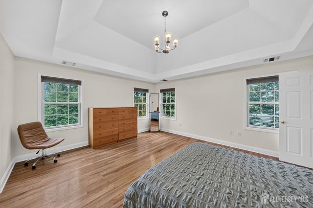 23 Hickory Street, Metuchen, NJ 08840