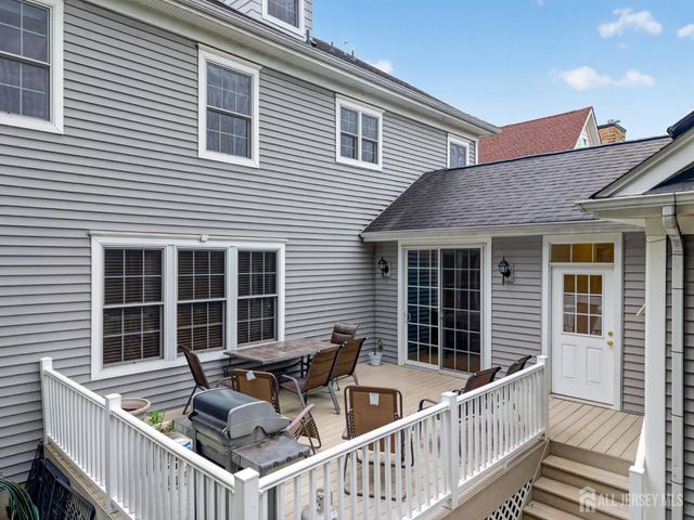 23 Hickory Street, Metuchen, NJ 08840