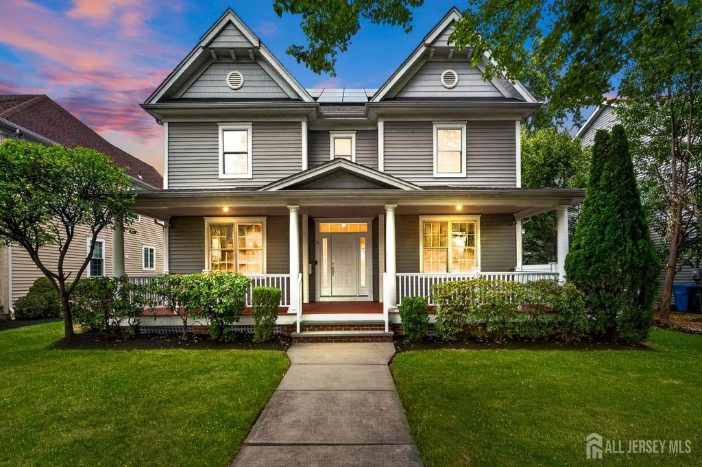 23 Hickory Street, Metuchen, NJ 08840