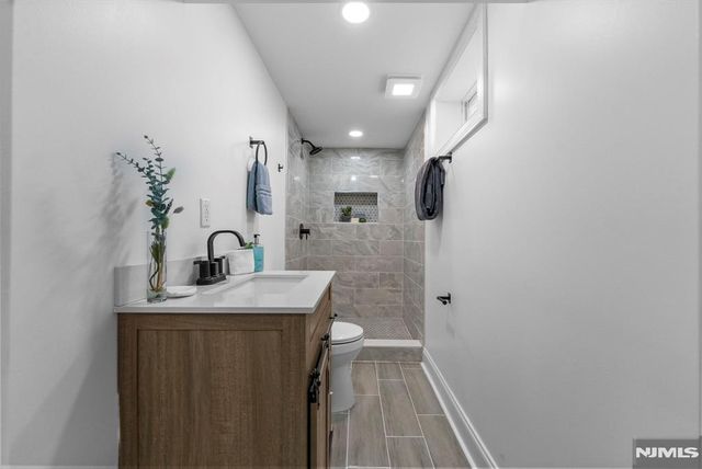 474 Sussex Road, Wood Ridge, NJ 07075