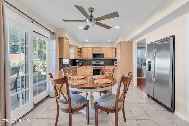 124 Sandpiper Drive, Belford, NJ 07718