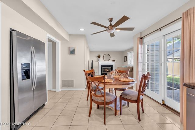 124 Sandpiper Drive, Belford, NJ 07718