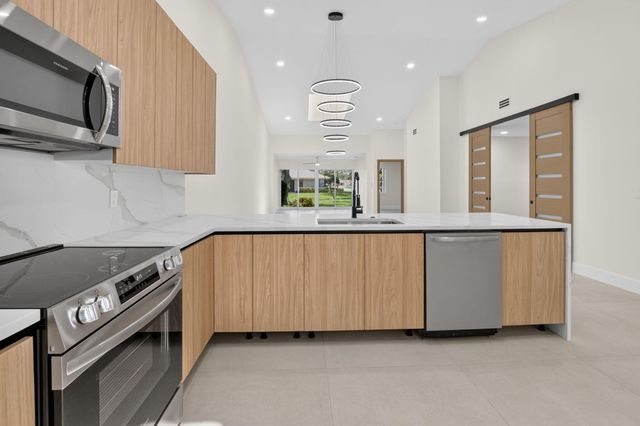 8306 Summersong Terrace, Boca Raton, FL 33496