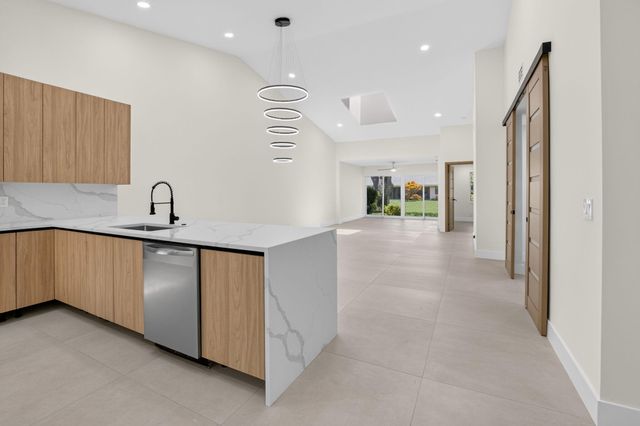 8306 Summersong Terrace, Boca Raton, FL 33496