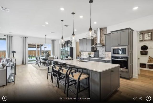 228 Riverbend DR, Bastrop, TX 78602