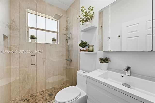 1391 NW 185th Ter, Pembroke Pines, FL 33029
