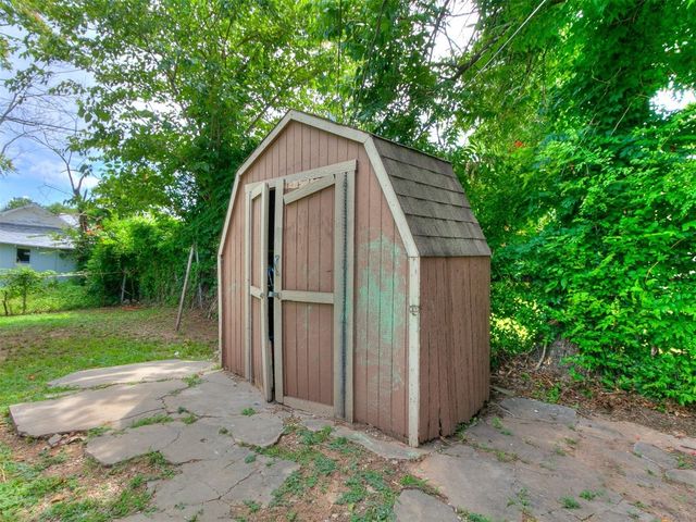 2016 Hardin Drive, Oklahoma City, OK 73111