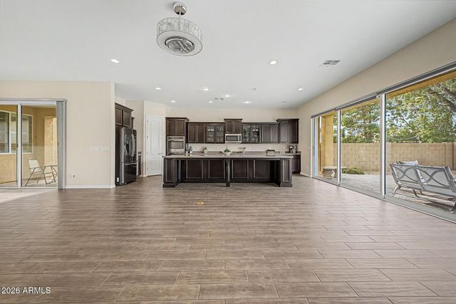 2170 E GERONIMO Street, Chandler, AZ 85225